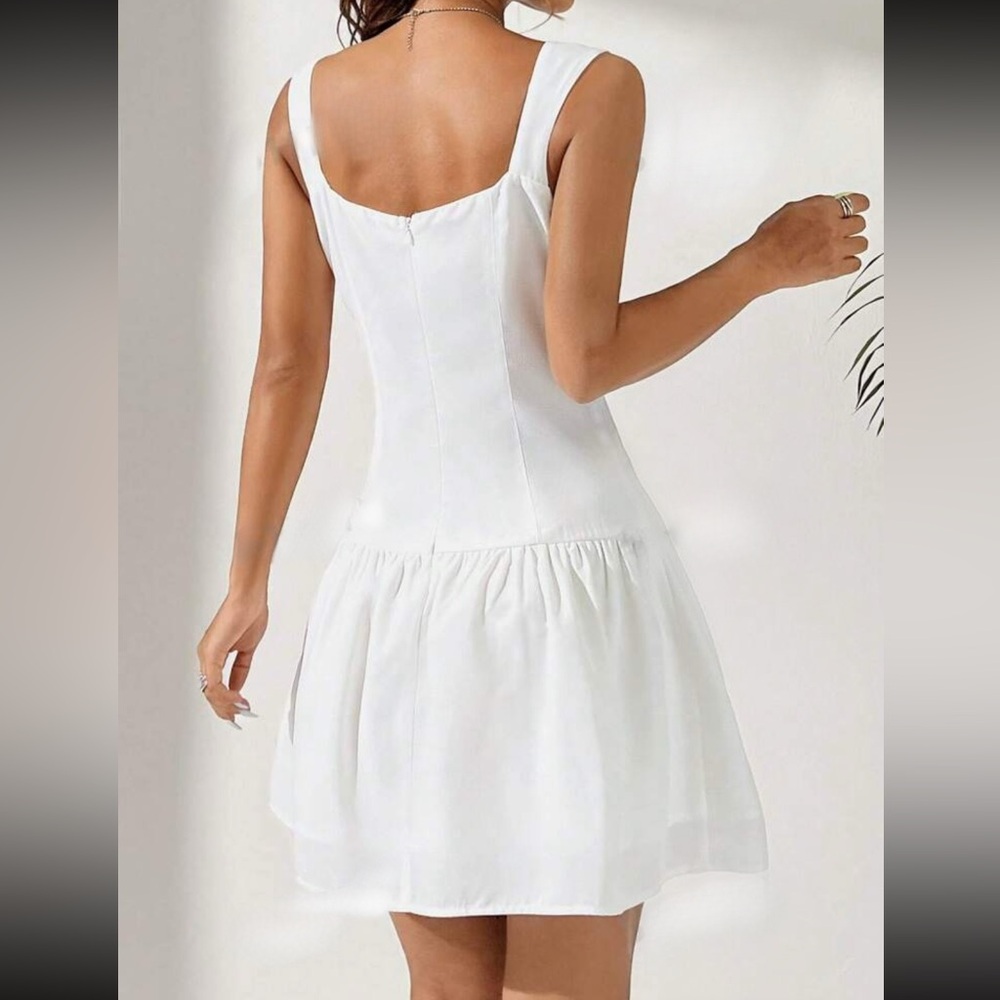Ruched bust drop waist square neck mini white dress - Picture 3 of 4